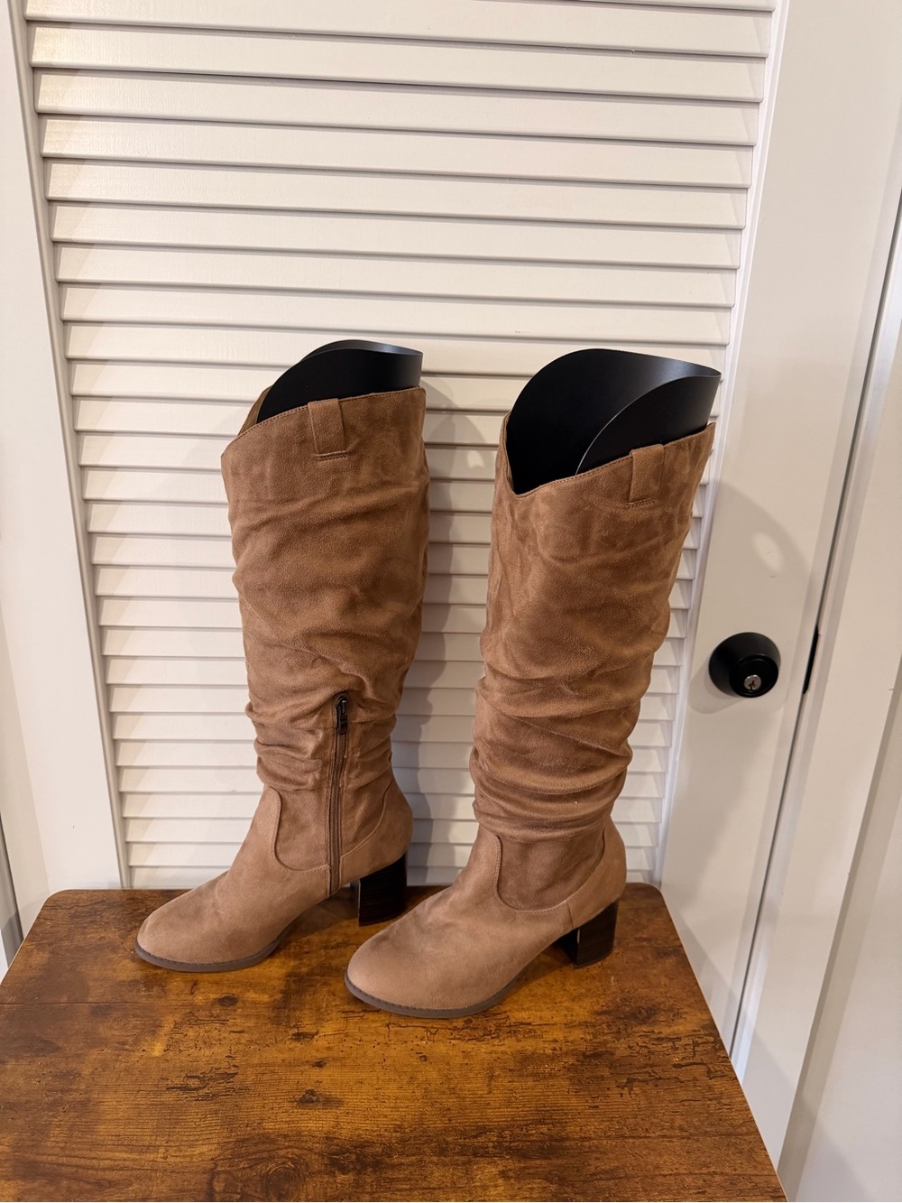Women’s Tan Slouch Knee-High Boots - Classic Everyday Style